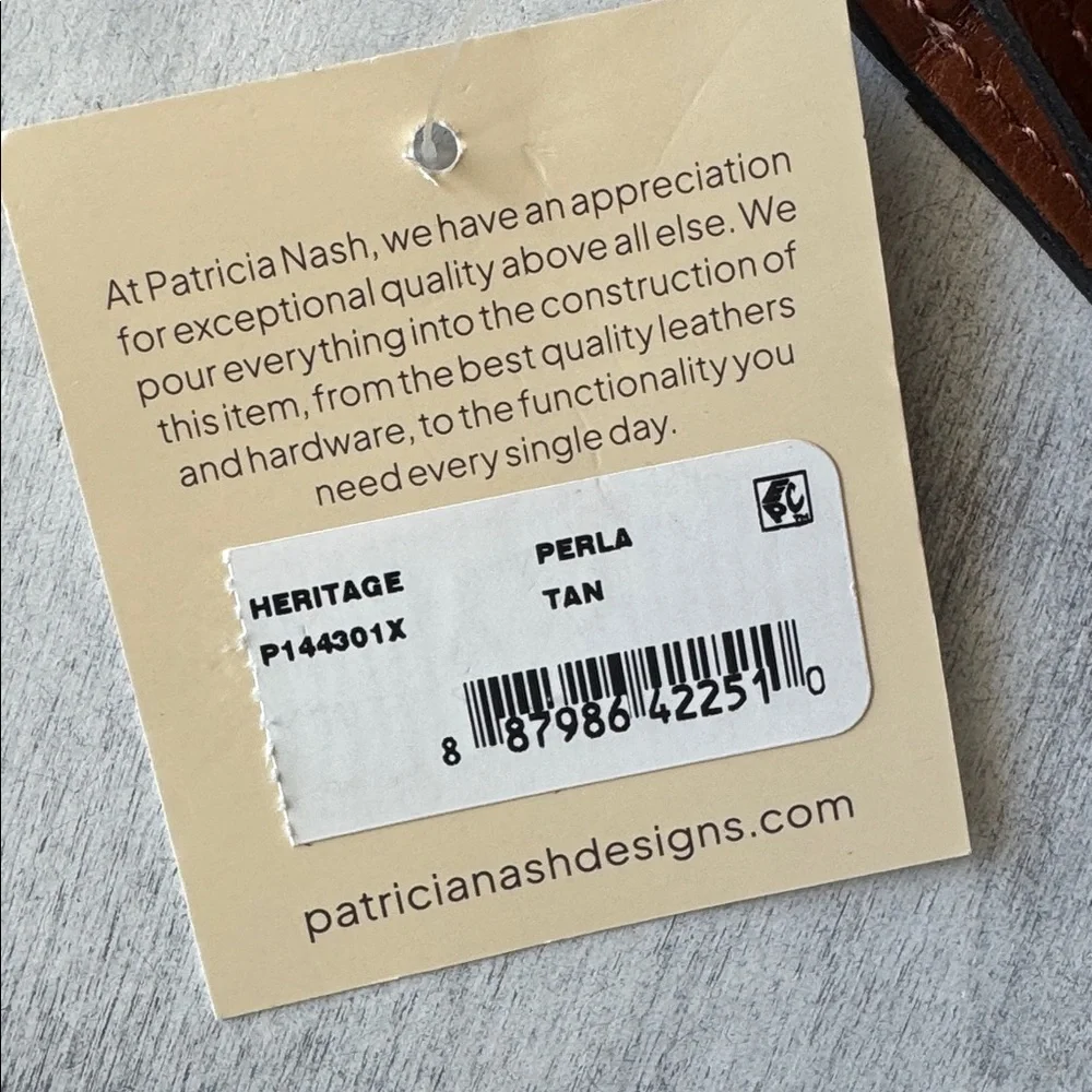 Patricia Nash Perla Trifold Leather Wallet Clutch Tan Brown